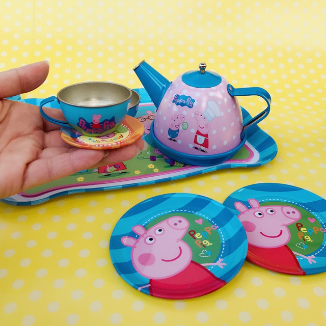 frozen tea set with tray