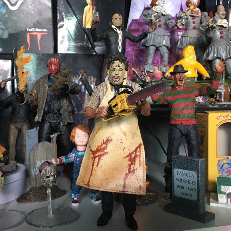 texas chainsaw massacre figure