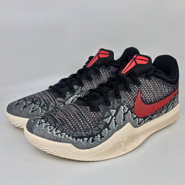 nike mamba rage gray