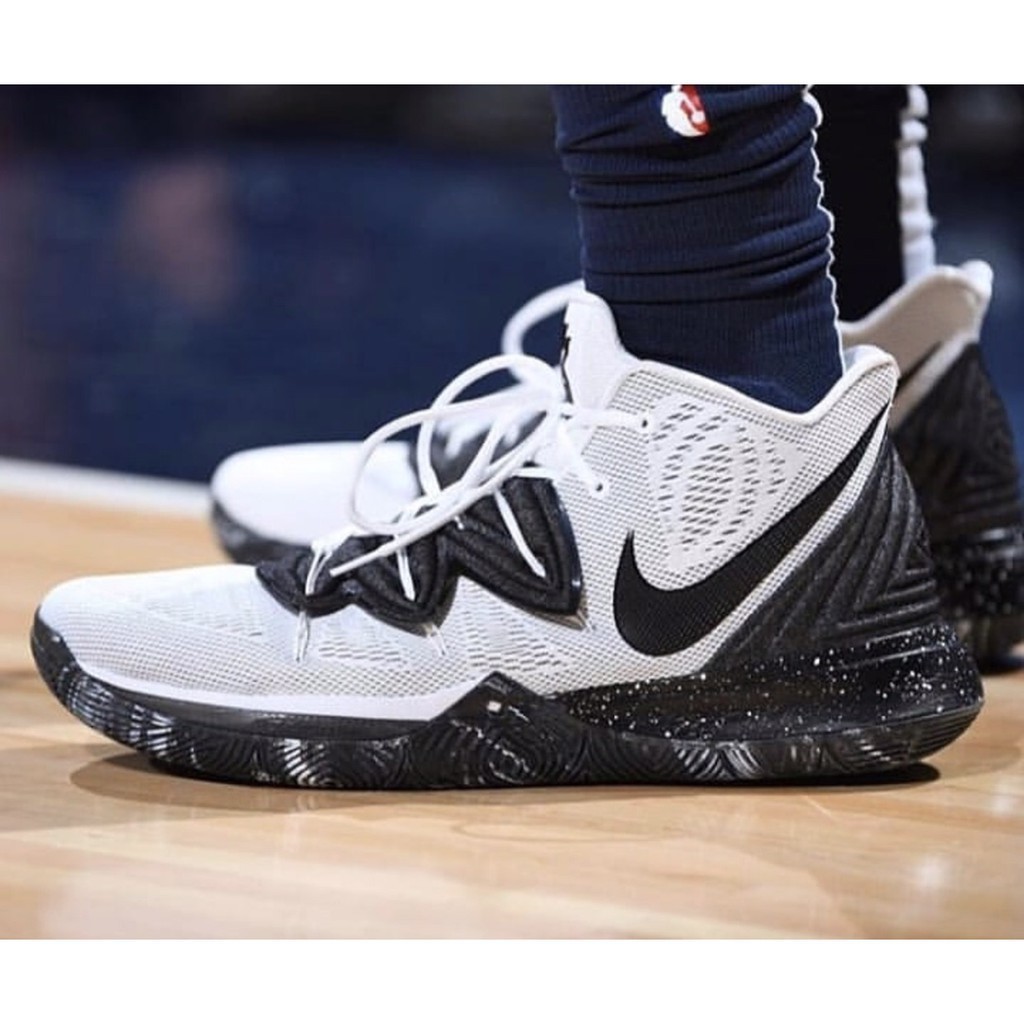 kyrie 5 casual