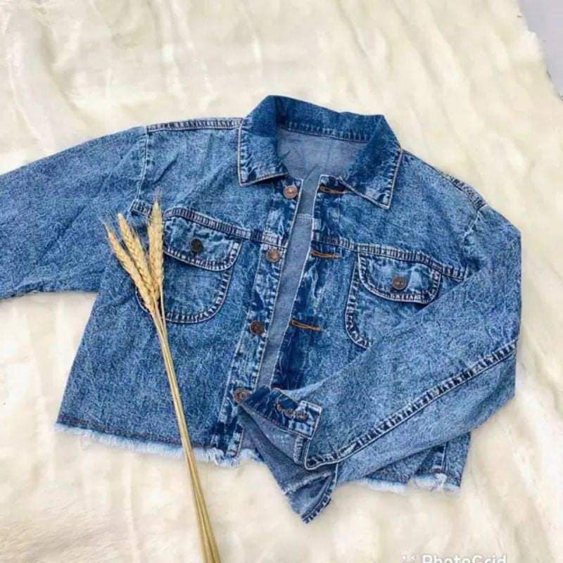 levis crop jean jacket