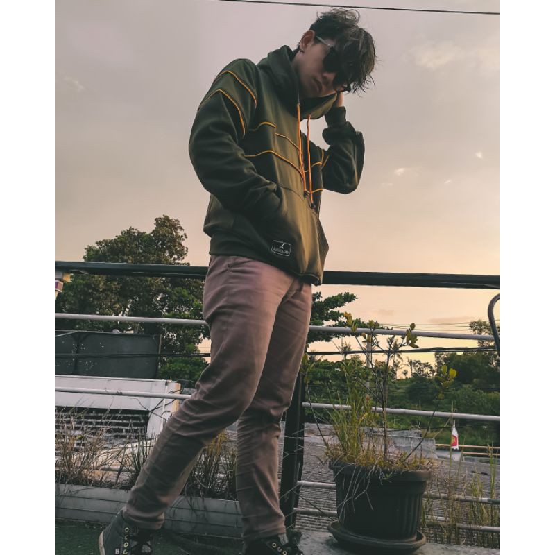 bg