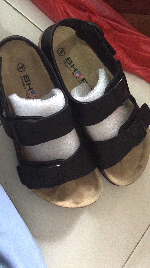 bhpc sandals