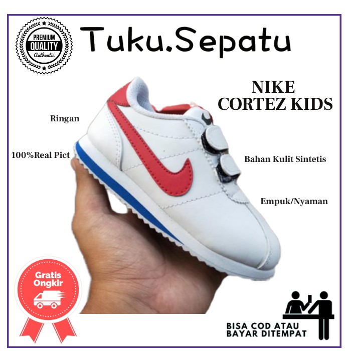 kids nike velcro shoes