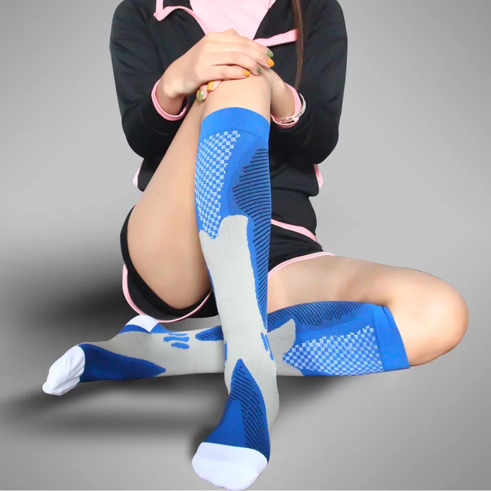 (SG Seller) Compression Socks Unisex Knee High Socks for Sports Anti-Fatigue Relief Pain Diabetic Compression Stocking