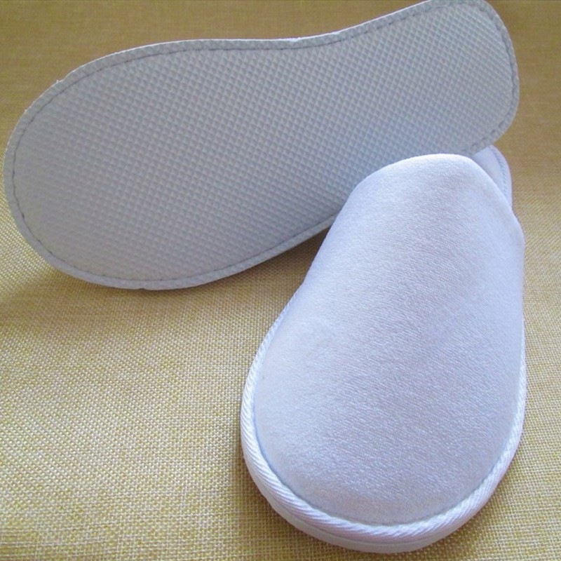 inexpensive slippers for guests