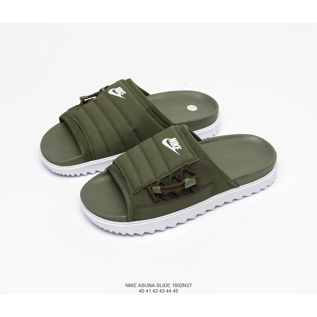 nike slide sandals size 15