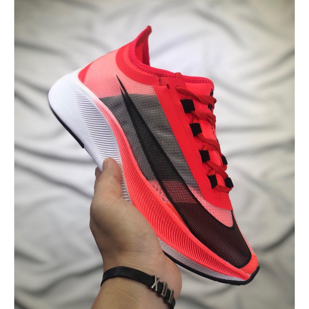 zoom fly 3 red
