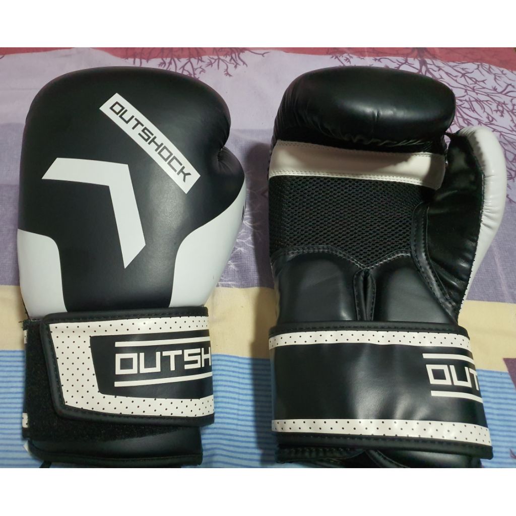 outshock gloves