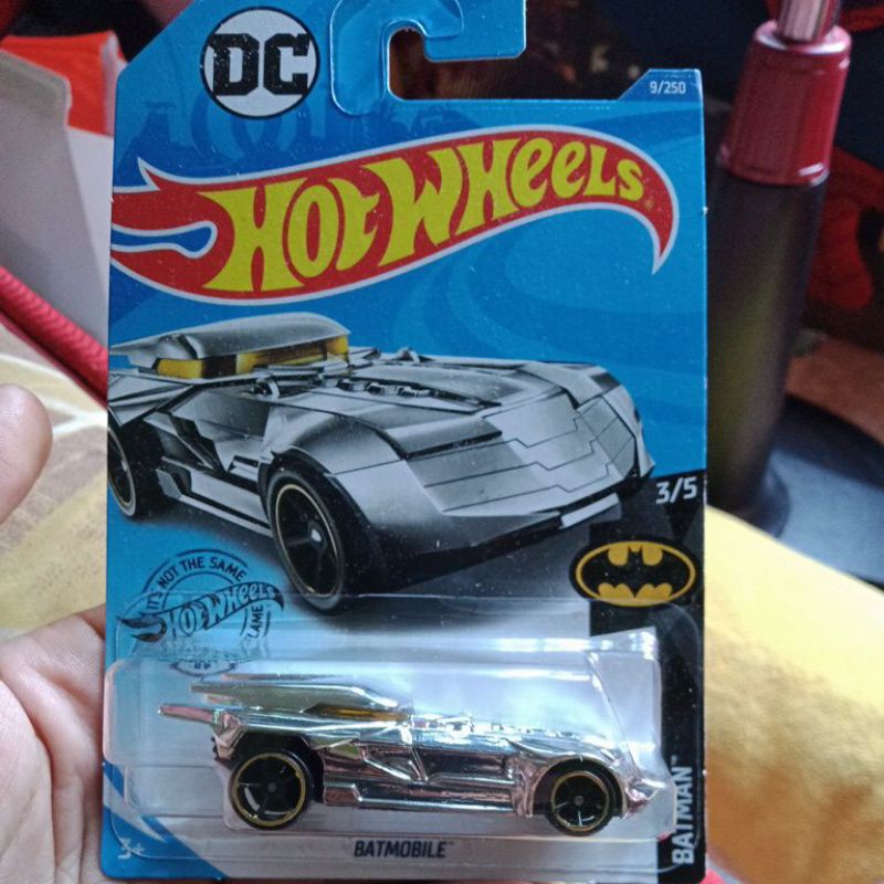 hot wheels chrome batmobile