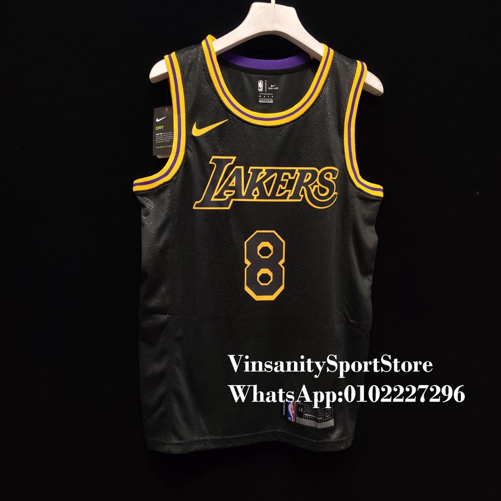 kobe bryant 8 24
