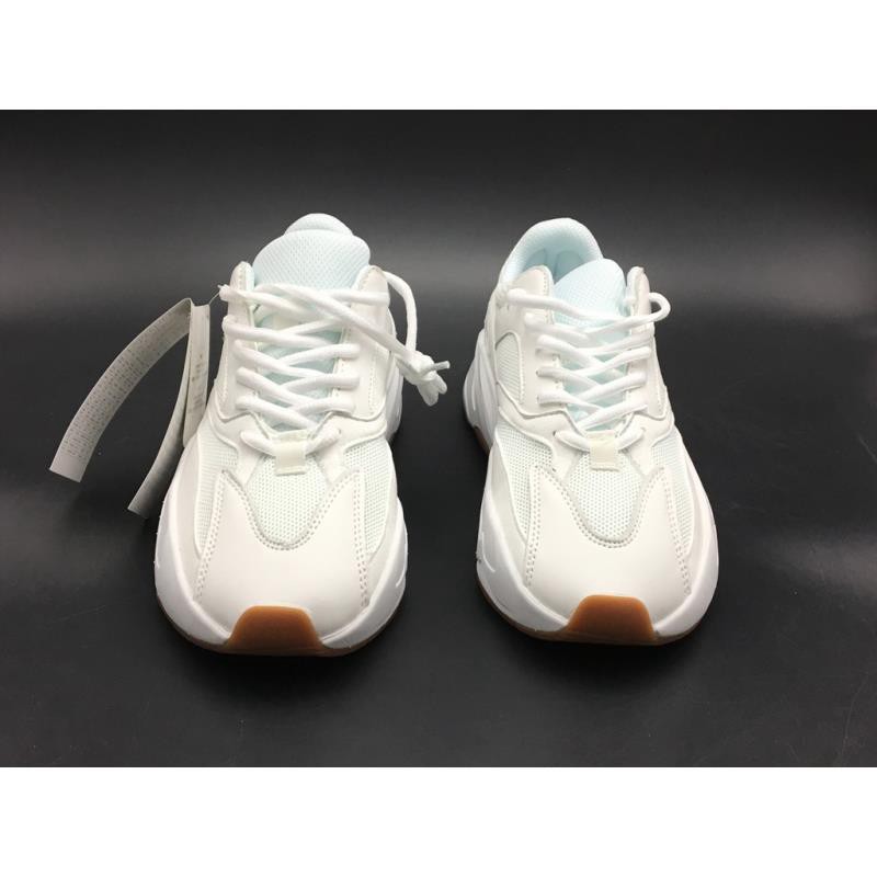 yeezy 700 mens white