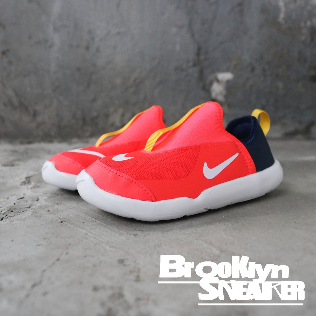 nike lil swoosh toddler