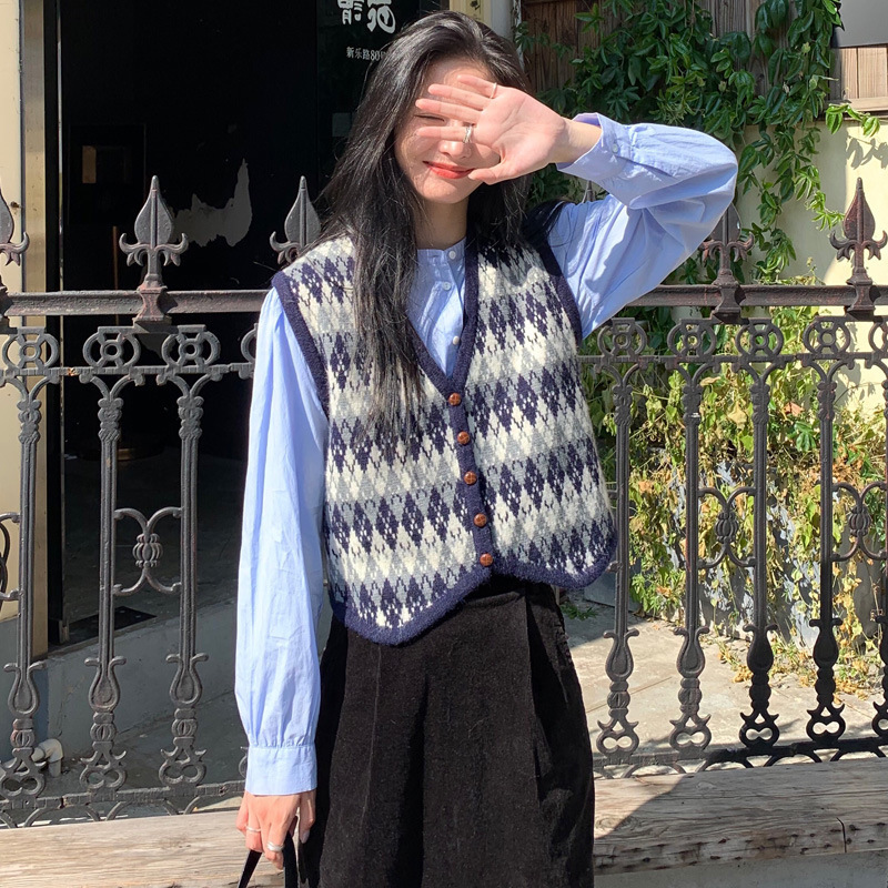 plaid cardigan vest