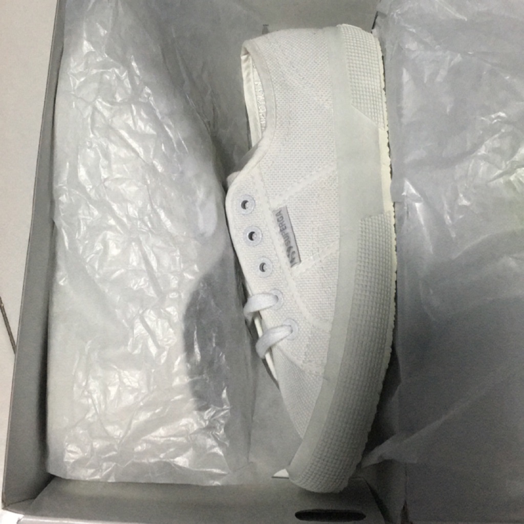 superga 2750 total white
