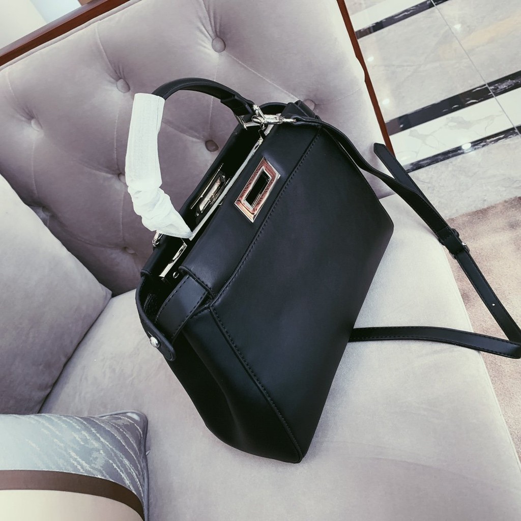 Spot real shot FENDI Fendi counter new Peekaboo classic fashion handbags high-end handbags ...