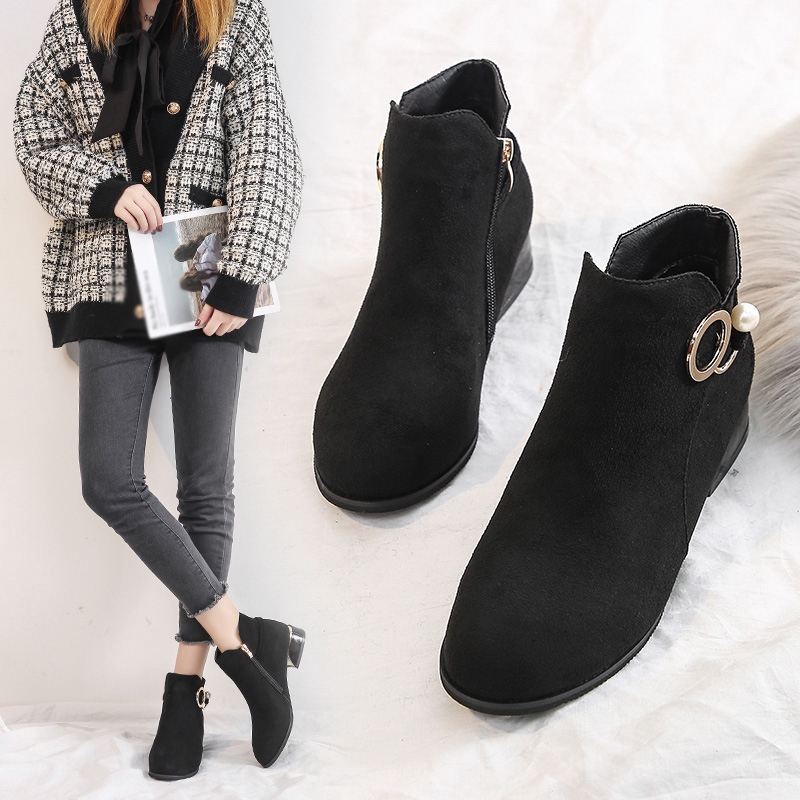 womens suede ankle boots black