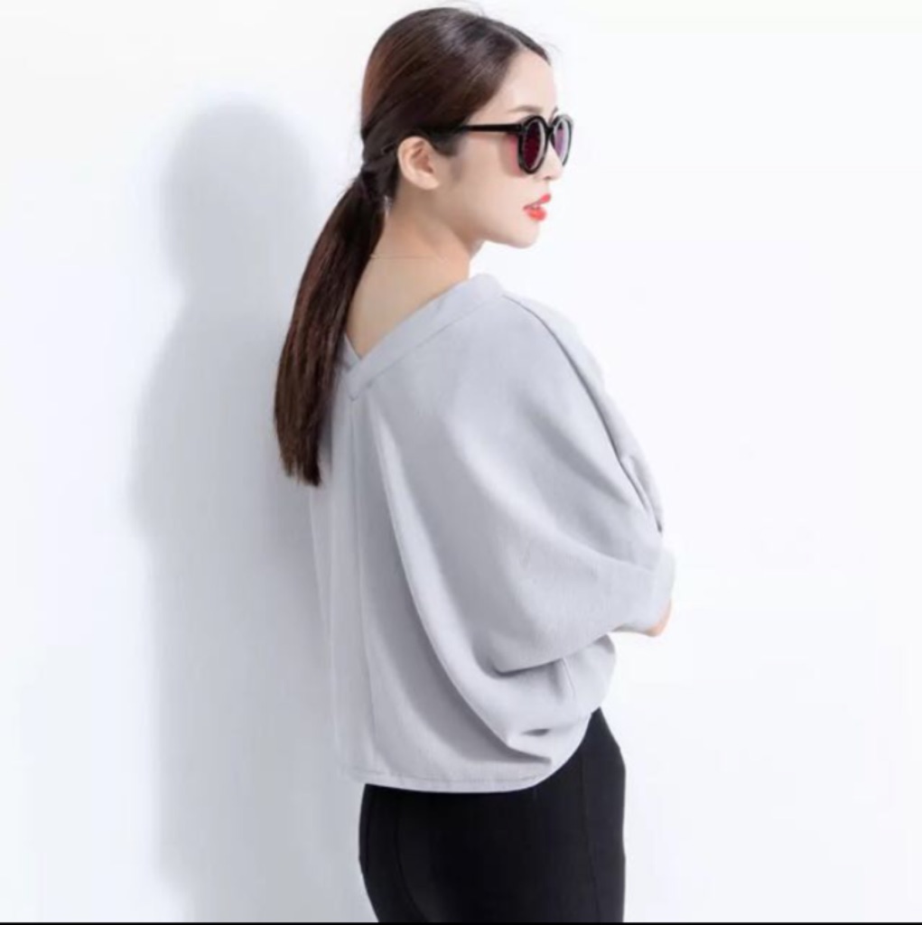 grey batwing top