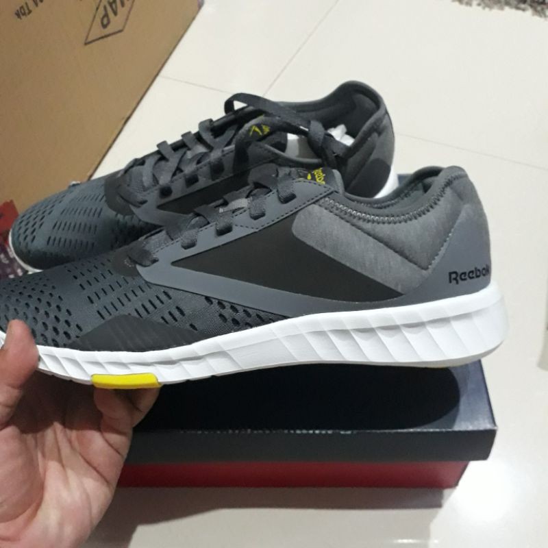 original reebok shoes price