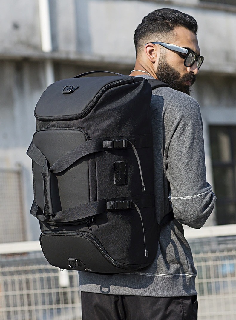 14時までの注文で即日配送 ◼️Y-3 travel backpack 19AW ☆パック