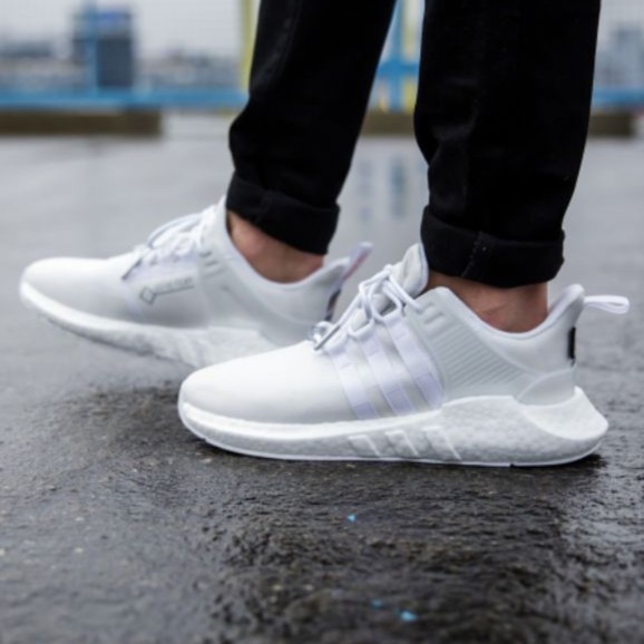 women's adidas advantage white