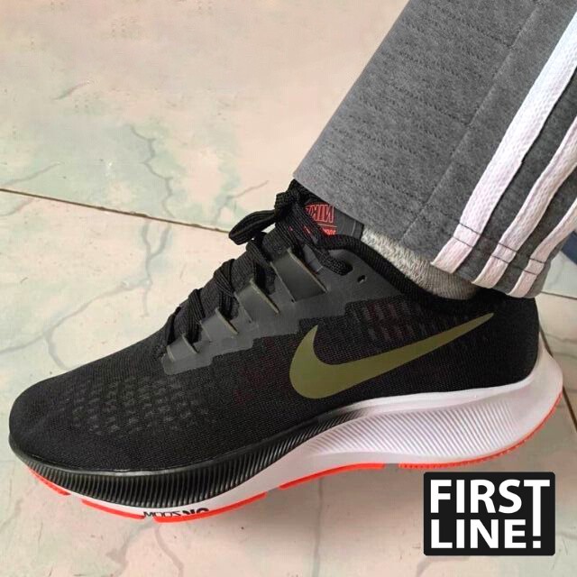 pegasus 36 triple black