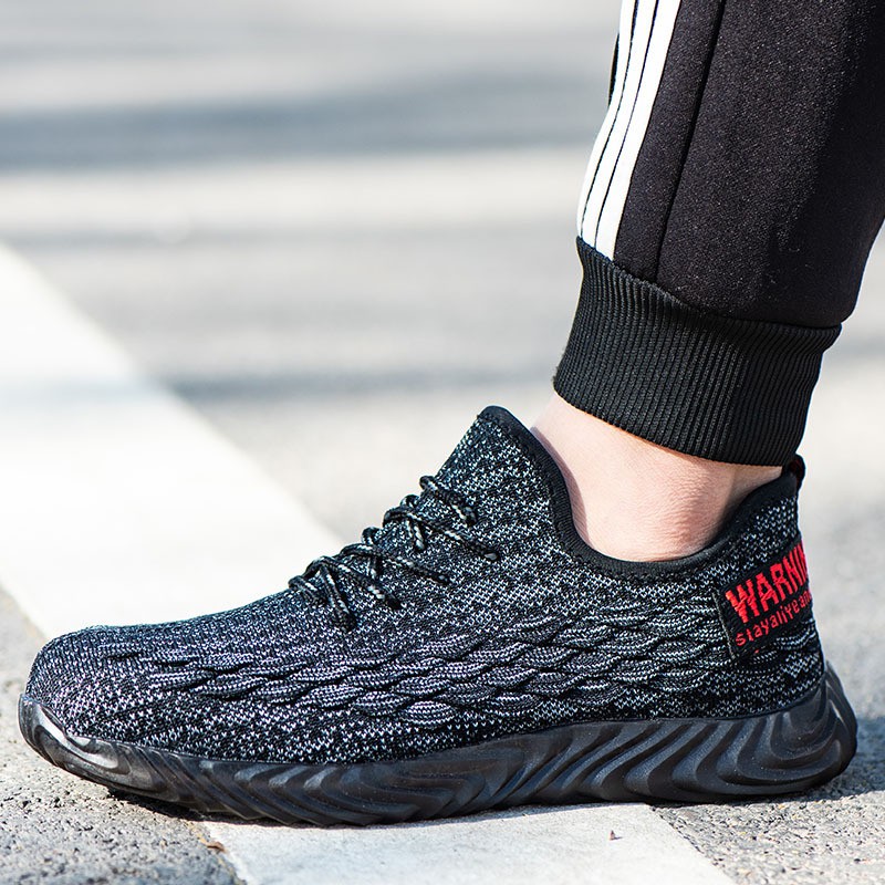 steel toe running shoes