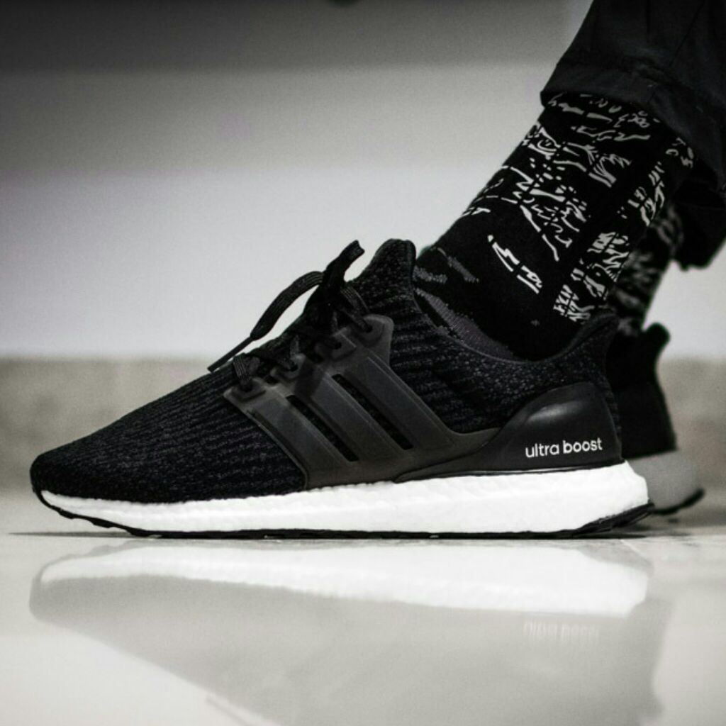 ultra boost 3.0 core black