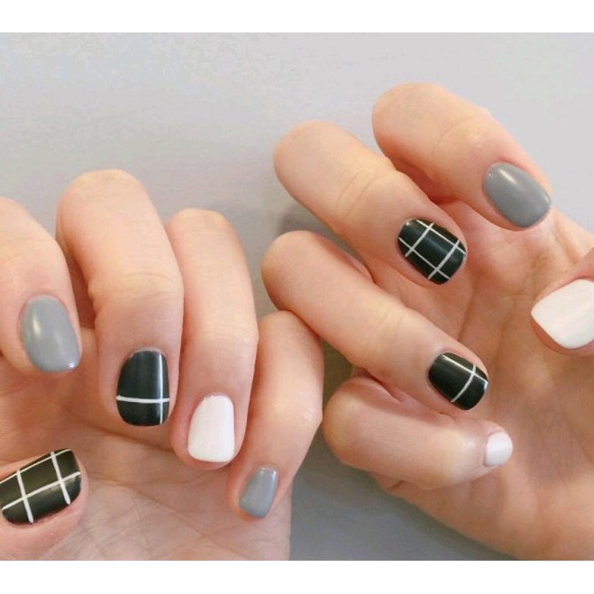 nail stickers lines