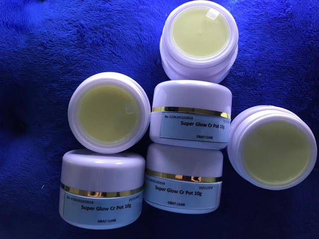 chromium multichrome liquid eyeshadow