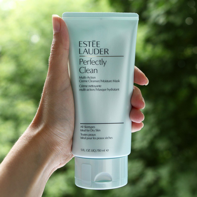 Multi action cleanser. Estee Lauder perfectly clean Multi-Action. Пенка Estee Lauder. Estée Lauder perfectly clean Multi-Action. Умывалка Эсте лаудер.