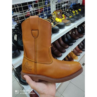 paw shoes safety