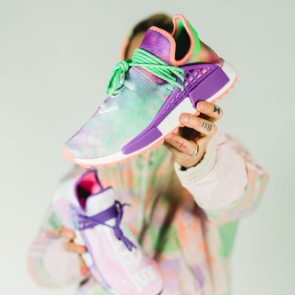 adidas pharrell williams human race holi