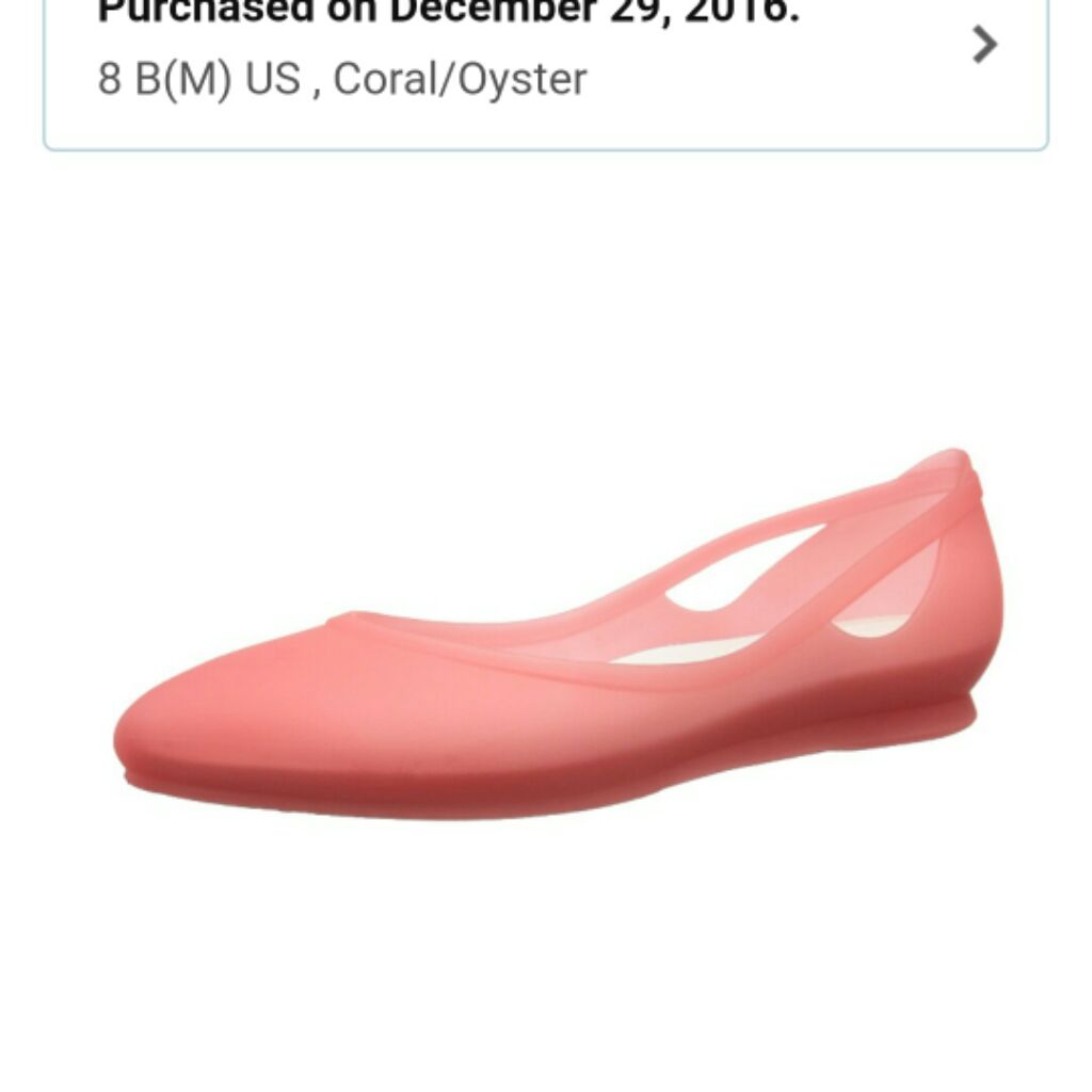 crocs rio flat size 8