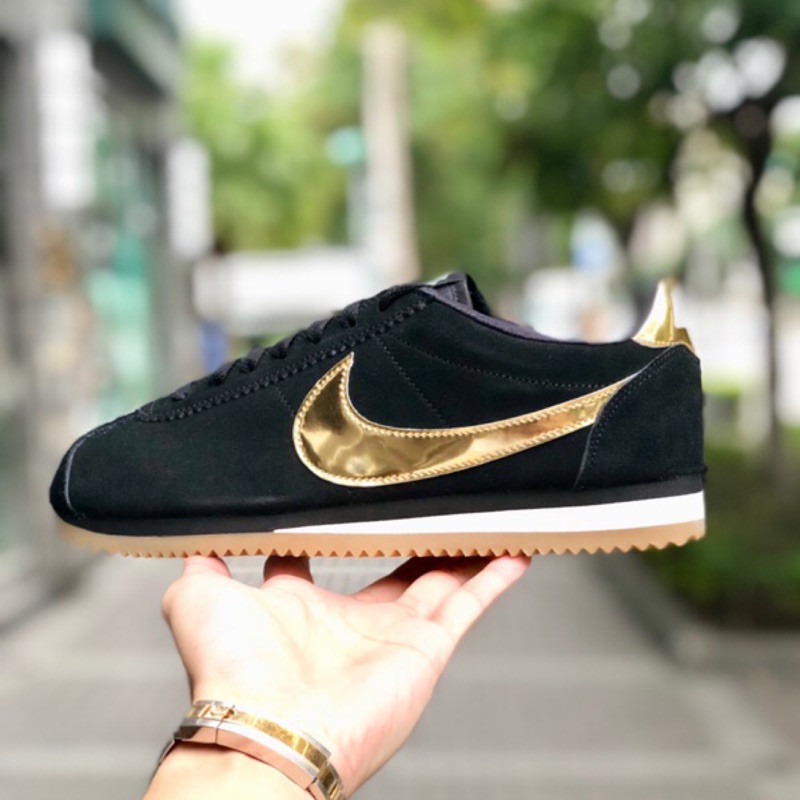 nike cortez black suede