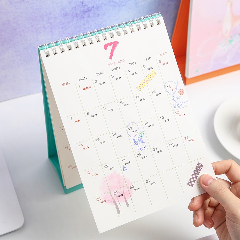 Small And Fresh 2019 Desk Calendar Simple And Lovely Desktop