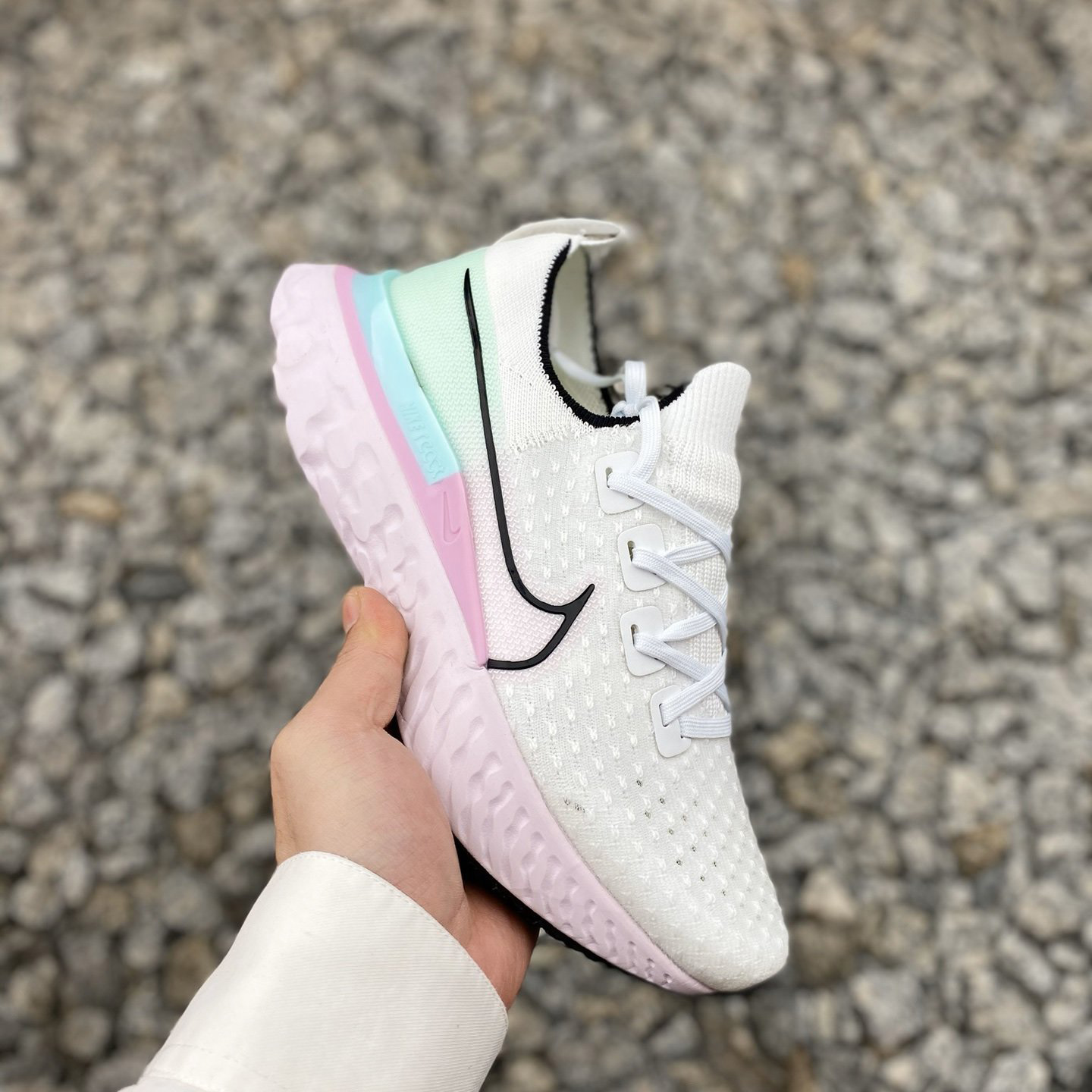 nike casual running shoes