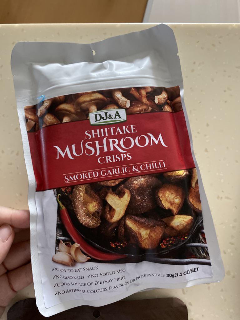 DJ&A Shiitake Mushroom Crisps Smoked Garlic & Chilli 30g Shopee Singapore