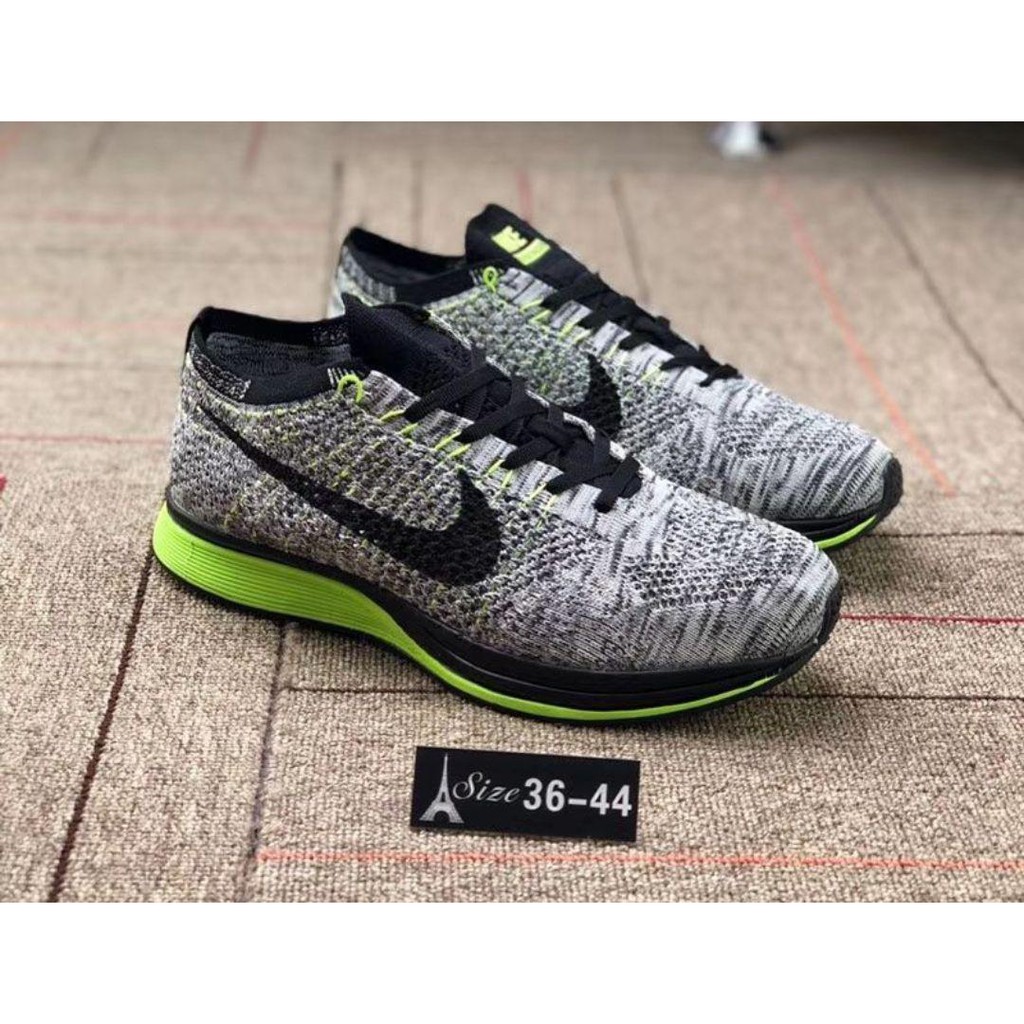 nike flyknit racer size 7