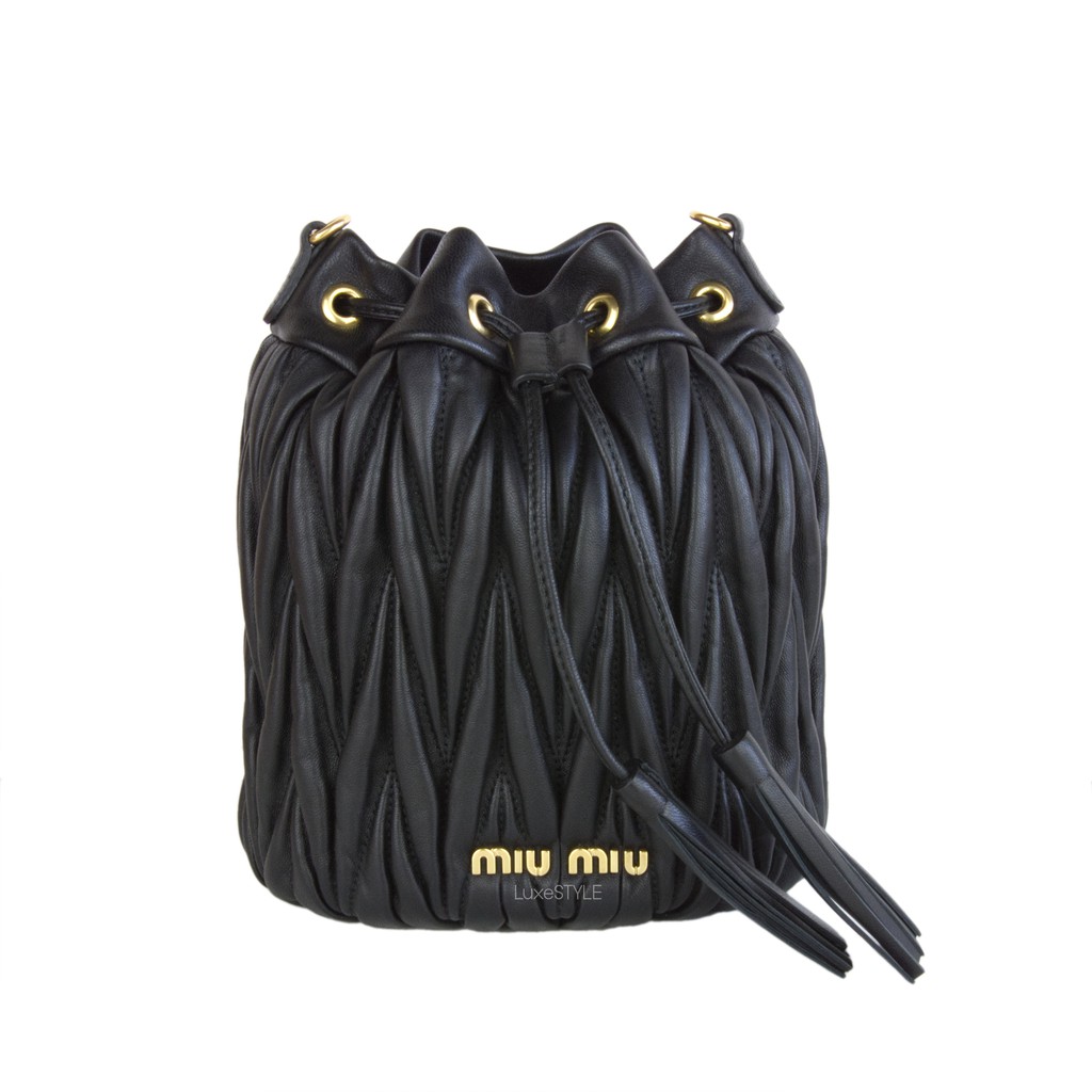 miu miu bucket bag