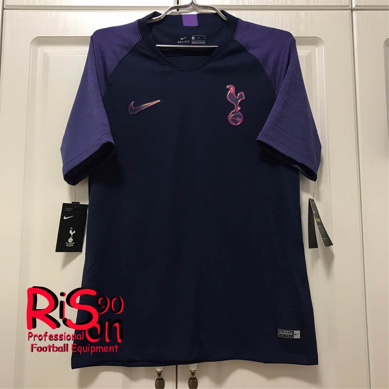 tottenham hotspur pre match shirt