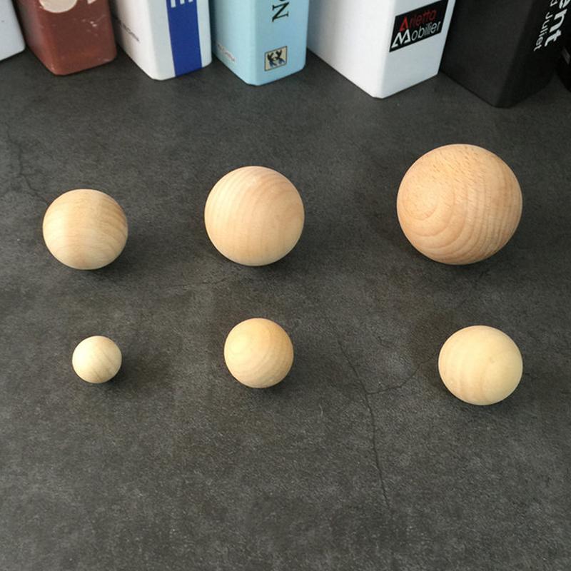 50Pcs Natural Wood Round Ball Hardwood Solid Wooden Ball No Hole Crafts