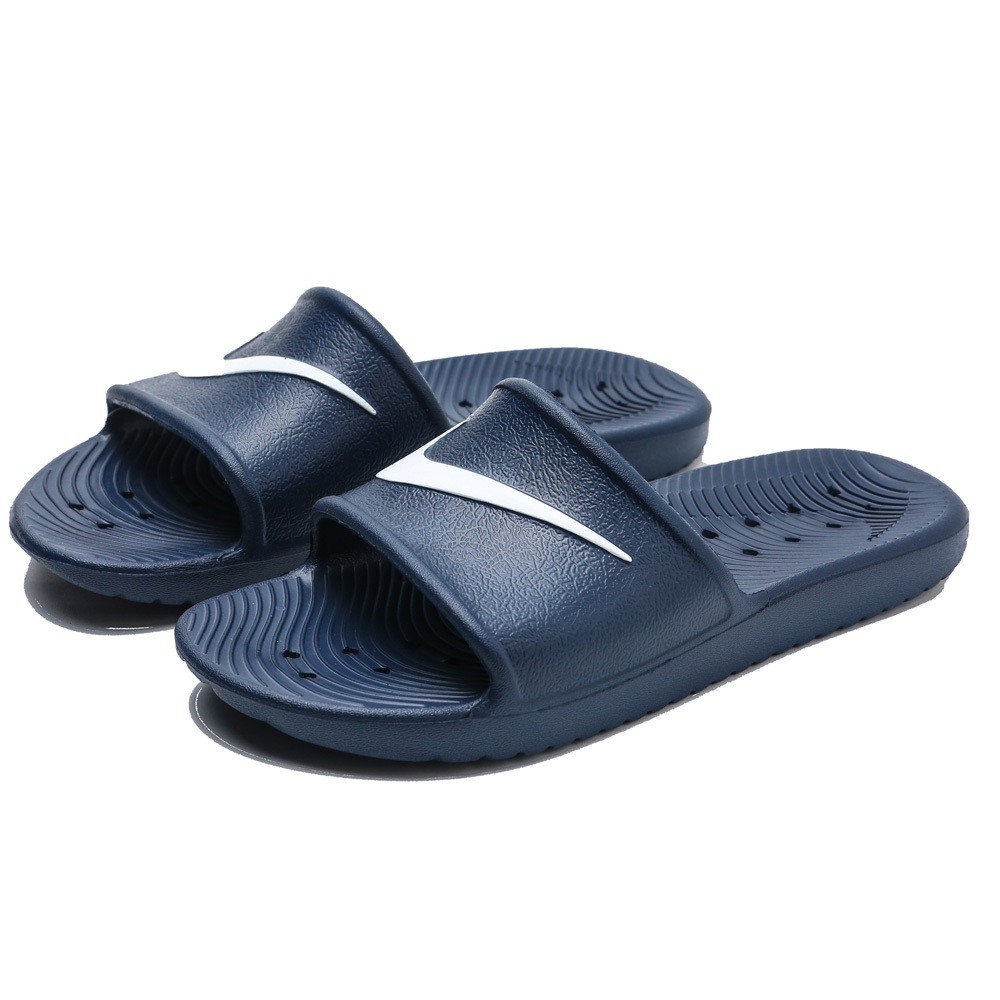 nike waterproof slippers