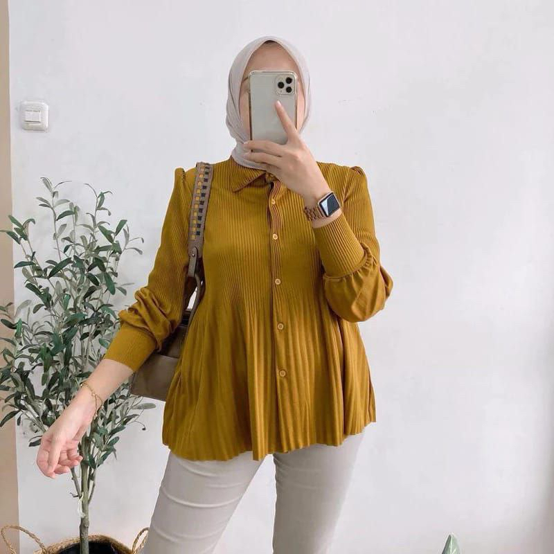 Atasan wanita Terbaru Kemeja Plisket Tisya Blouse Kekinian