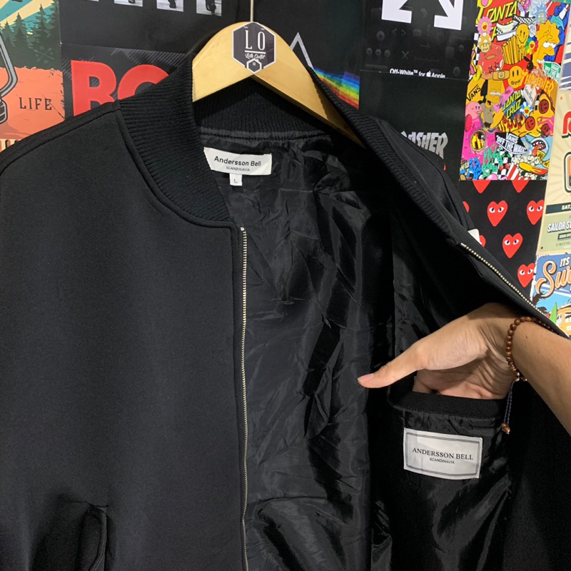 bg