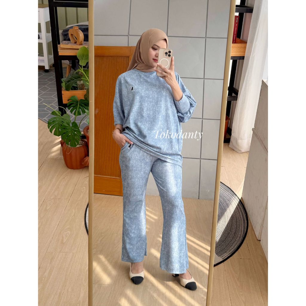 Setelan Khanza Oneset knit premium model batwing all size JUMBO Motif Adem dan nyaman