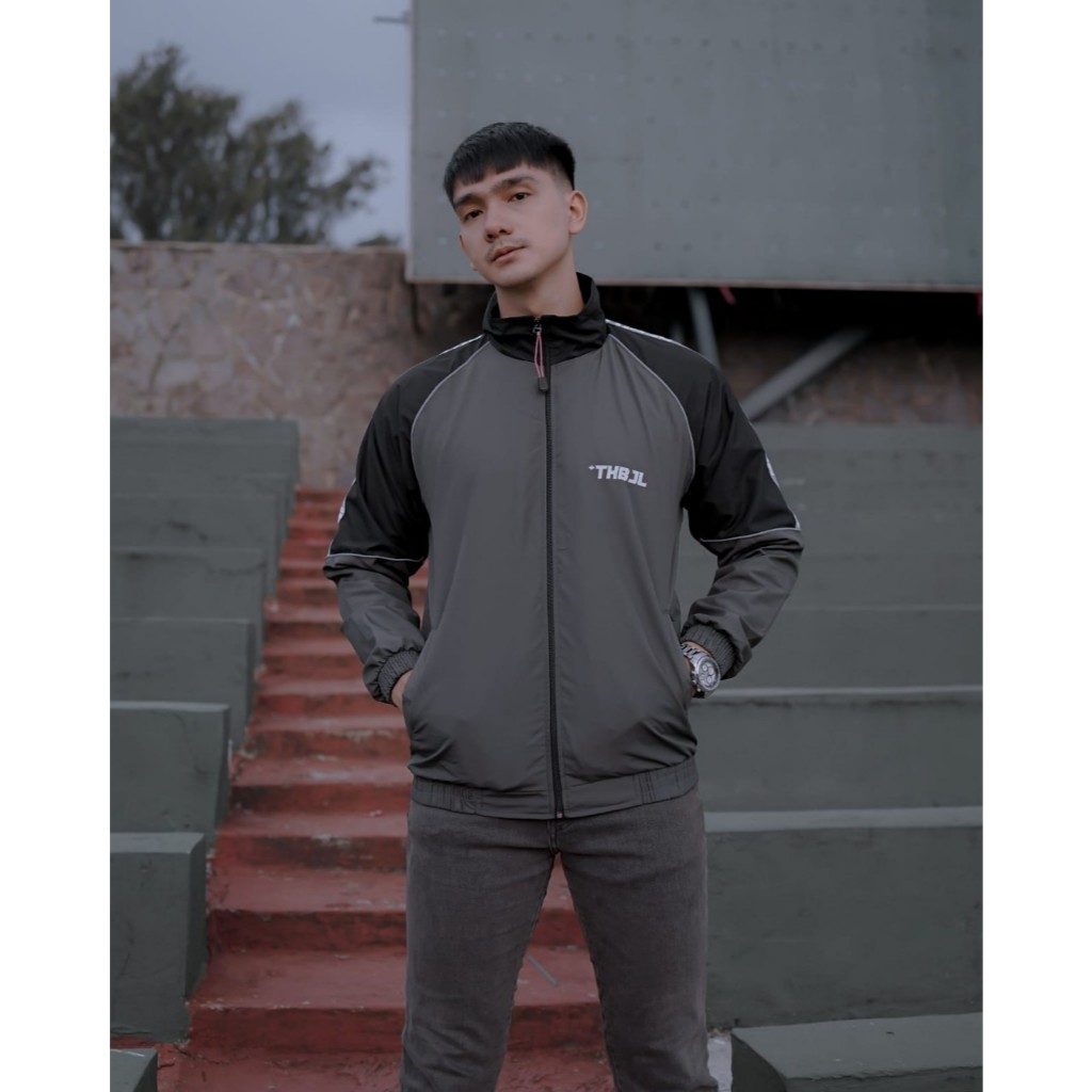 bg