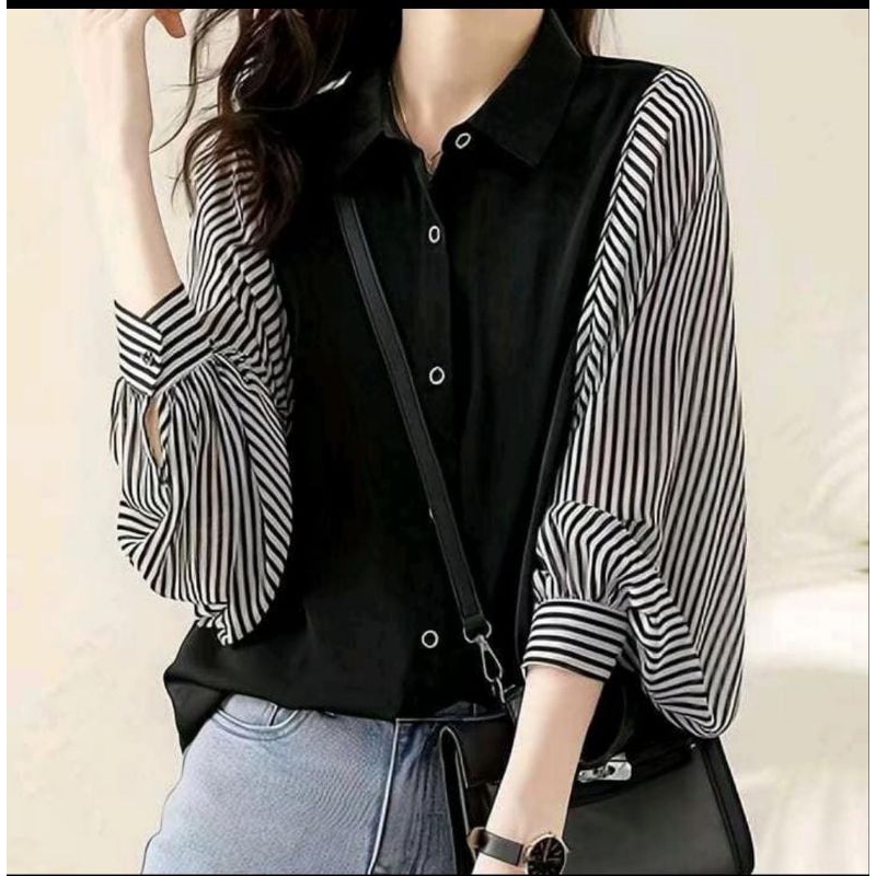 Laila kemeja rayon twill kombinasi salur atasan tangan balon Nyaman Wanita Simple Formal Putih