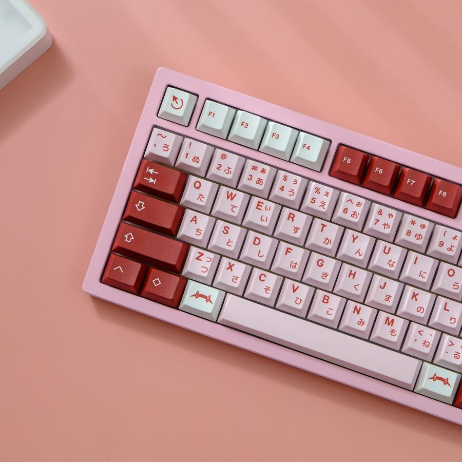 GMK CYL Darling R2 base + extra キーキャップ