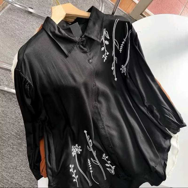 Cyn Atasan Wanita LIKA BLOUSE Bordir